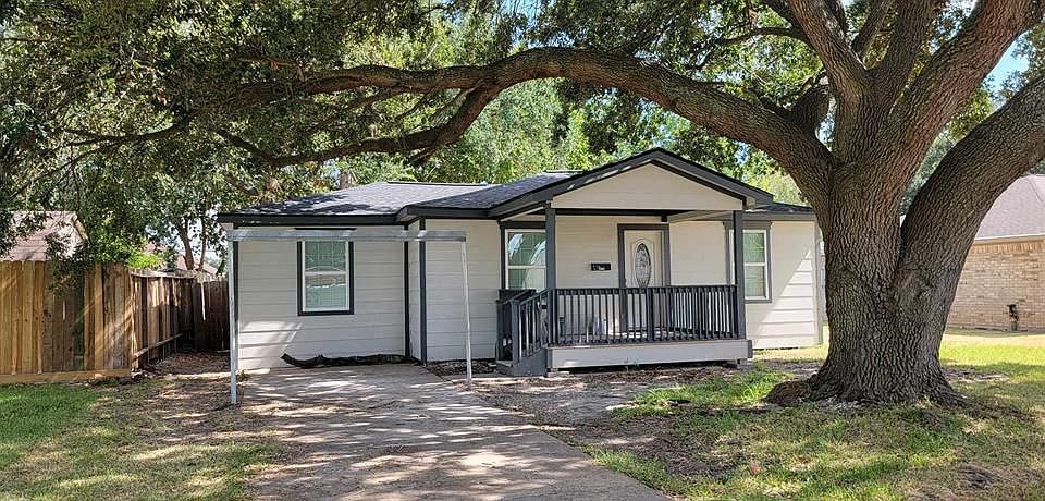 1st image of 7409 Valeda Dr