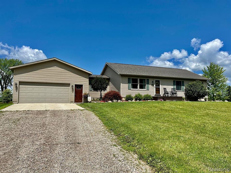 10058 Metcalf Rd, Avoca, MI 48006 Zillow