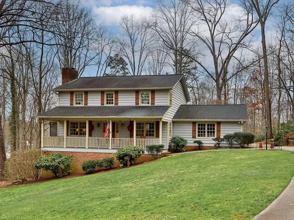 3492 Edgewood Cir, Gainesville, GA 30506