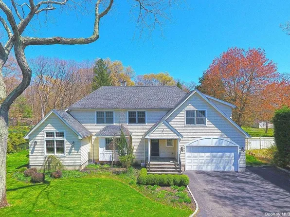 1083 Westminster Avenue, Dix Hills, NY 11746