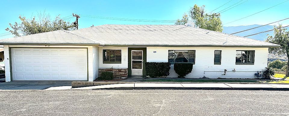 1st image of 1416 E Sierra Vista Dr