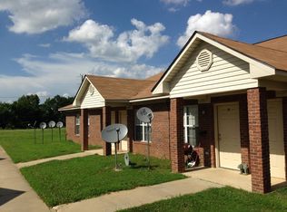 1475 Hadorn Rd APT 10, Batesville, MS 38606