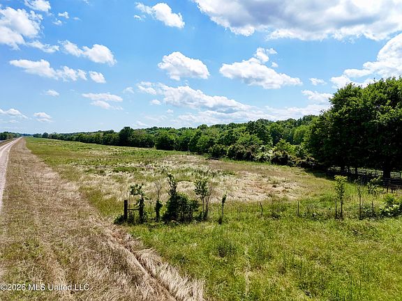 4th image of 2 Levee Maintenance Rd