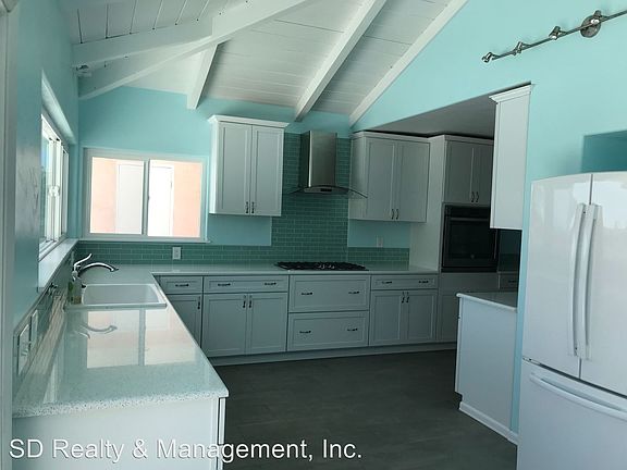2nd image of 4715 Huron Ave