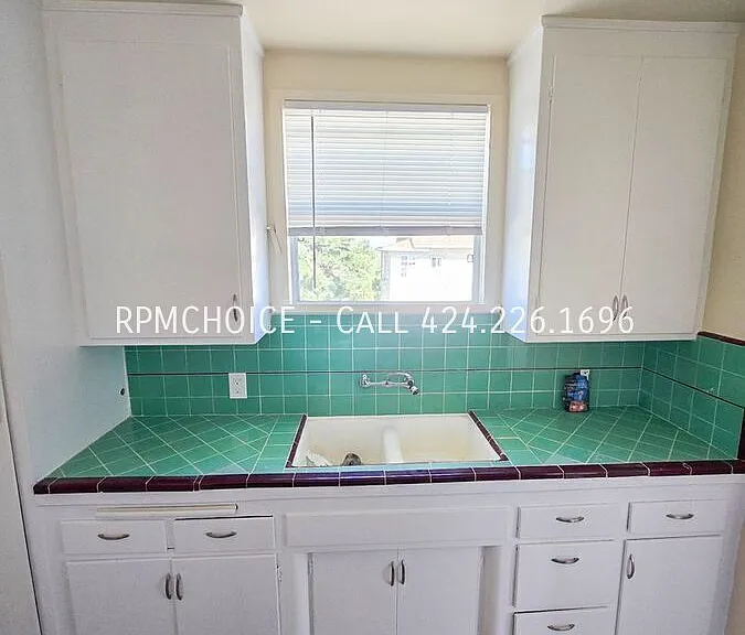 3550 W 59th Pl #10 — Photo 6