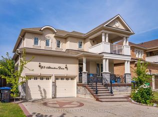 32 Attraction Dr, Brampton, ON L6Y2Z8