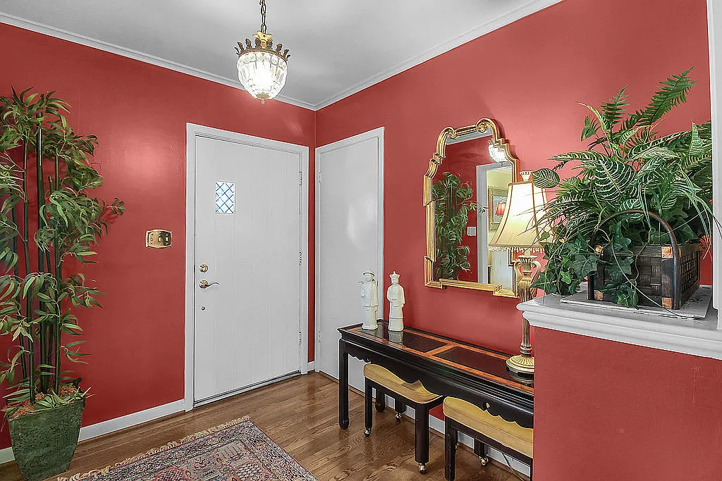 2 bed, 1726 sqft, $2,500 — Photo 4
