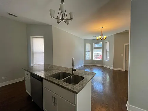 3634 S Hamilton Ave #1 Photo 1