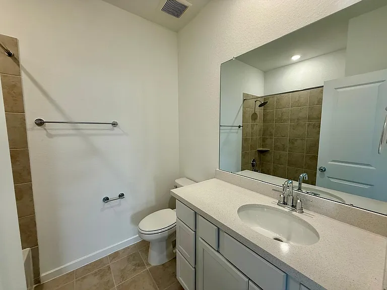 22142 Ingham Bluff Ln — Photo 11
