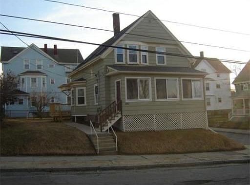 2nd image of 291 Middle St
