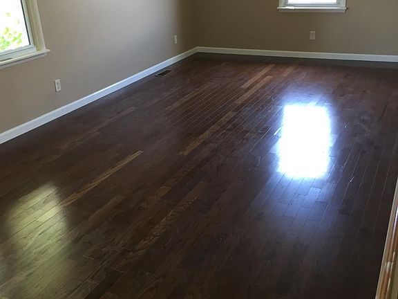 4th image of 583 McQuade Cir