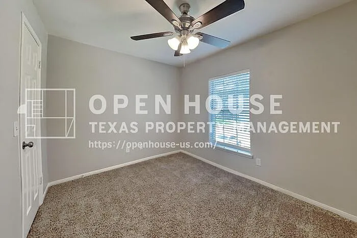 9530 Cabin Creek Dr — Photo 18