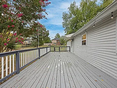 15 Kingston St — Photo 24