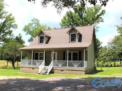 777 Lookout Dr, Arab, AL, 35016