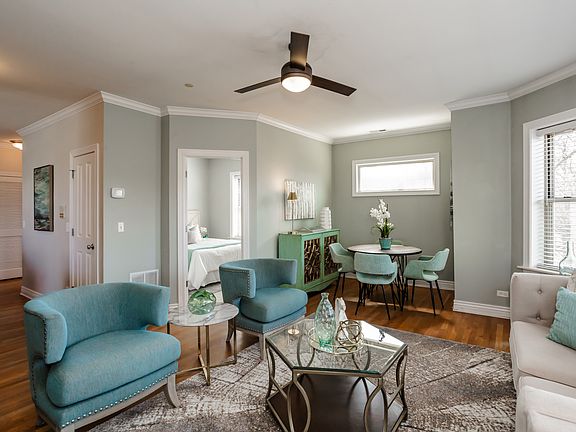 4th image of 3701 N Bosworth Ave Unit 3