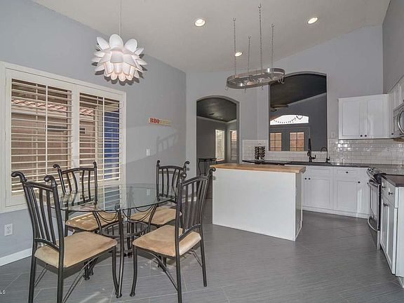 4th image of 14759 W Willow Ln
