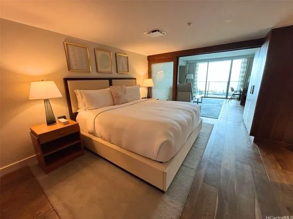 383 Kalaimoku St #2906, Honolulu, HI 96815