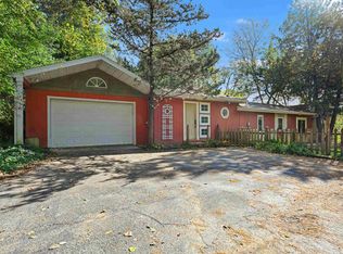 850 Kane St, Dubuque, IA 52001