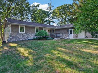 3347 N Douglas Dr, Sanford, MI 48657