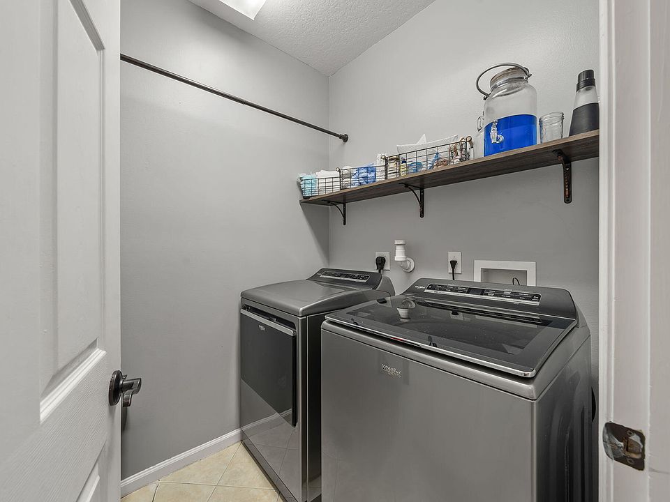 1st image of 1245 Oakwater Drive