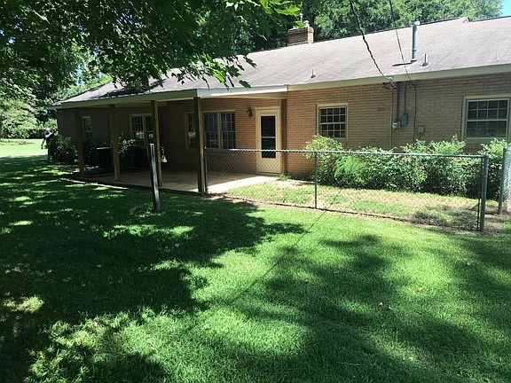 3rd image of 109 Kimbrook Dr