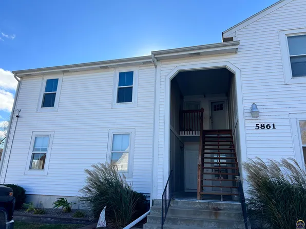 5861 SW 22nd Ter APT 1, Topeka, KS 66614