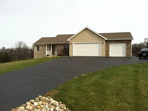 2939 Sun Meadow Ct photo 1