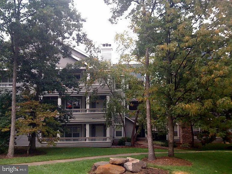 4413 Fair Stone Dr #304 — Photo 3
