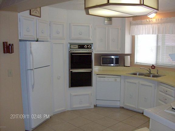 4th image of 283 W Tuna Dr