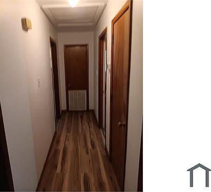 3rd image of 3121 Suncrest Dr