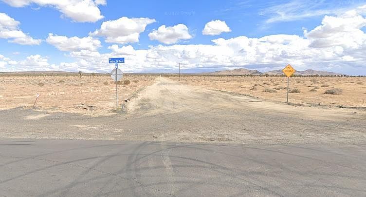 1st image of Corner Ave #H