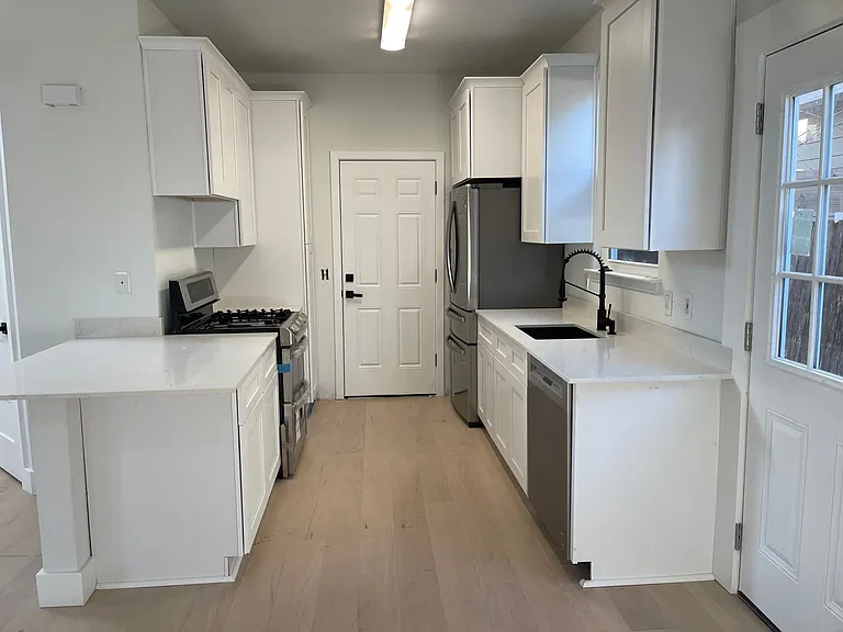 7204 Carver Ave #A — Photo 10