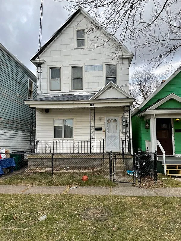 1 bed, 1.0 bath, 800 sqft, $1,000 — Photo 1