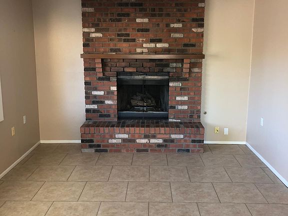 4th image of 3849 W Mandalay Ln