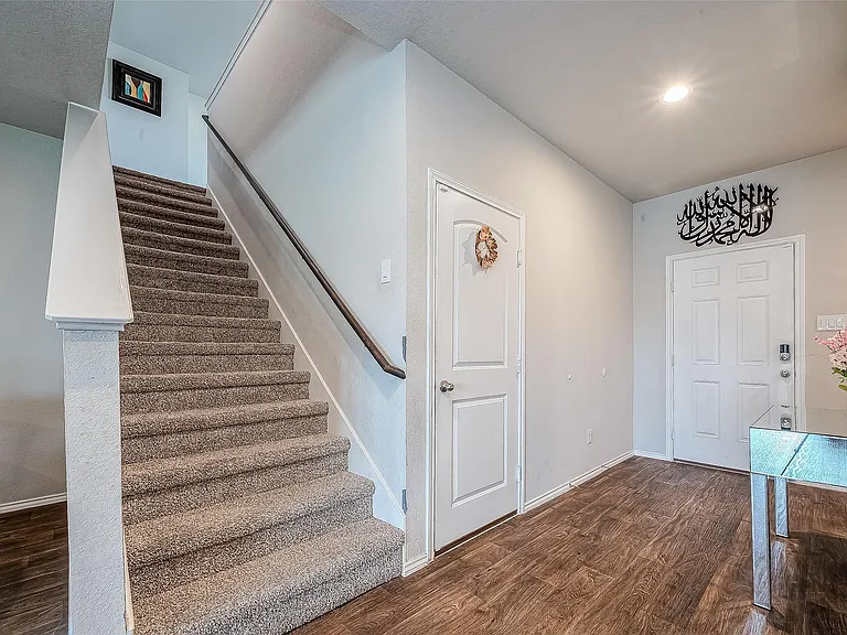 21311 Orono Heights Trl — Photo 5