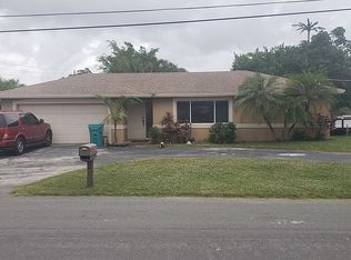 1099 SW 27th Ave, Boynton Beach, FL 33426