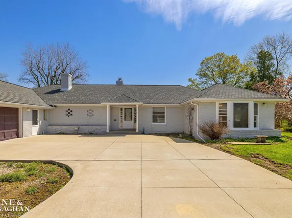 26926 Koerber St, Saint Clair Shores, MI 48081