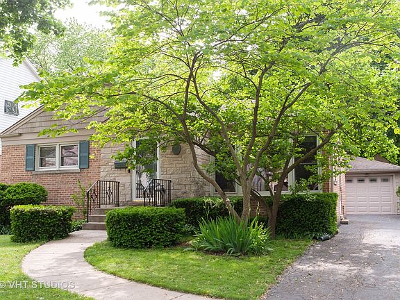 2nd image of 824 N Mitchell Ave