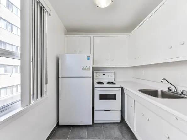 214 St. George