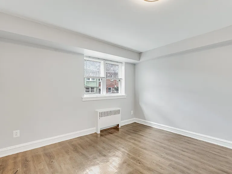6780 Blakemore St #B1 — Photo 6