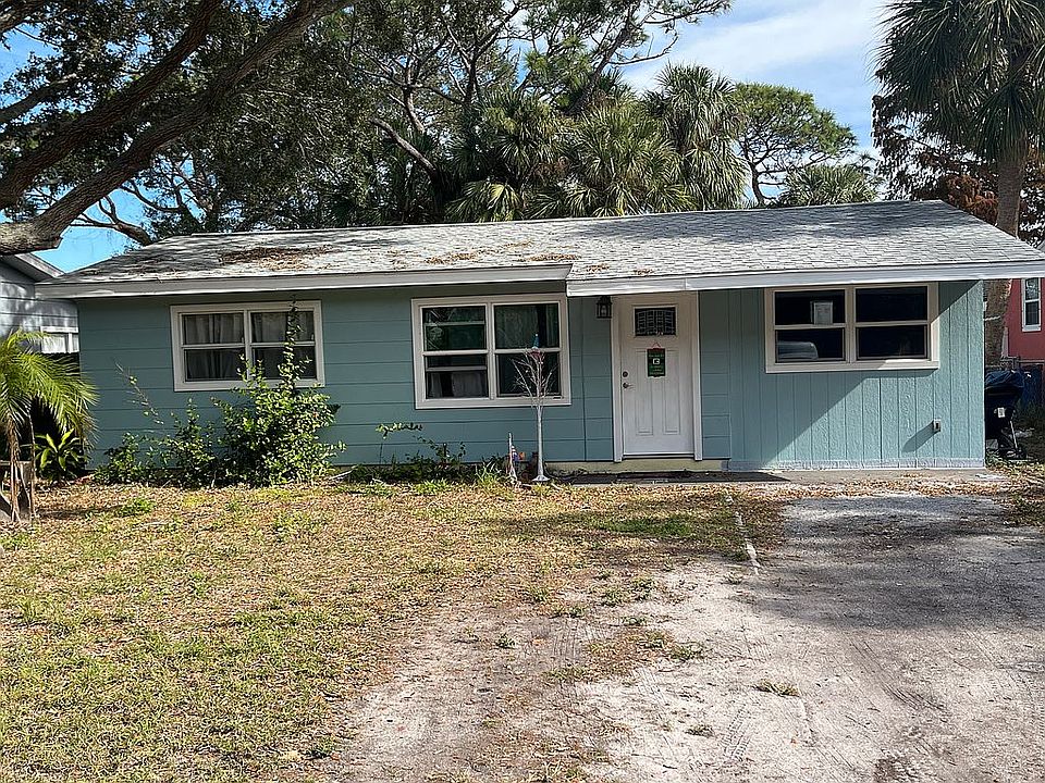 1st image of 4391 73rd St N