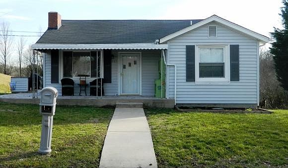 1st image of 313 Vermont Dr