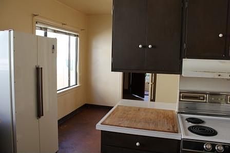 4th image of 2241 Cecilia Ave