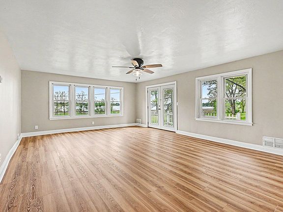 3rd image of 6550T E U Ave