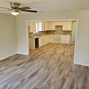 32626 Karen Dr — Photo 3