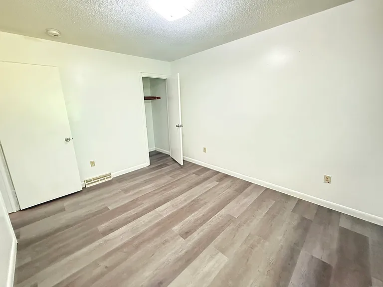 9 Jewett St #11 — Photo 8