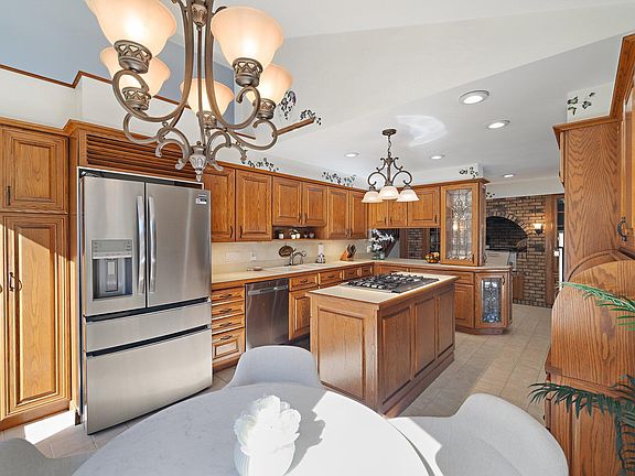5th image of 12109 W 97th Ln