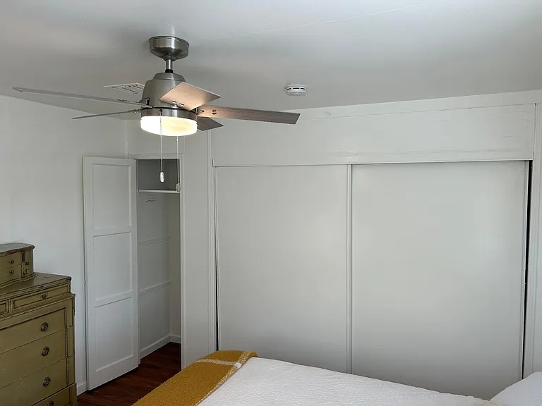 3570 Caspian Ave — Photo 7