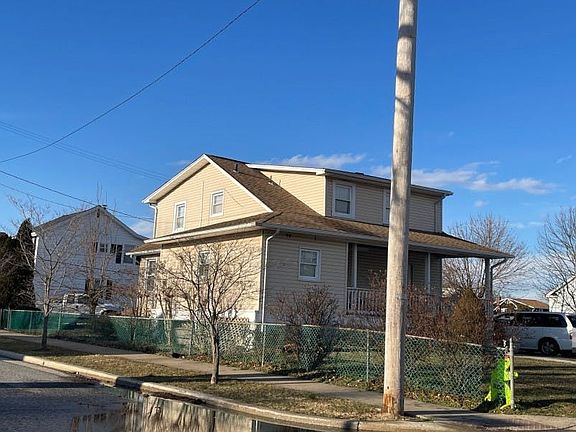 5th image of 28 Brightside Ave