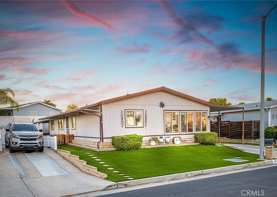 1st image of 38075 Calle Amigable